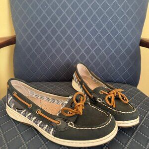 Sperry Wsomen's Angelfish Breton Strip Navy Boat Shoe